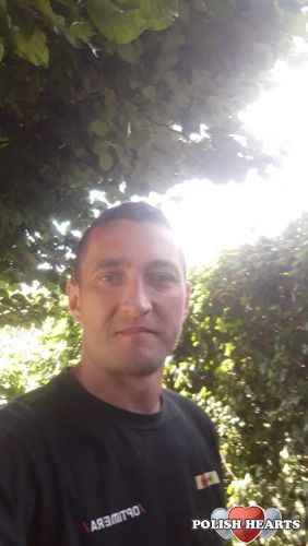 RRobert80